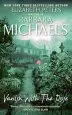 Audiobook Vanish With the Rose author Barbara Michaels